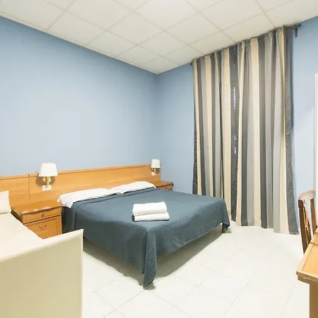 Hotel Hoteli 2*