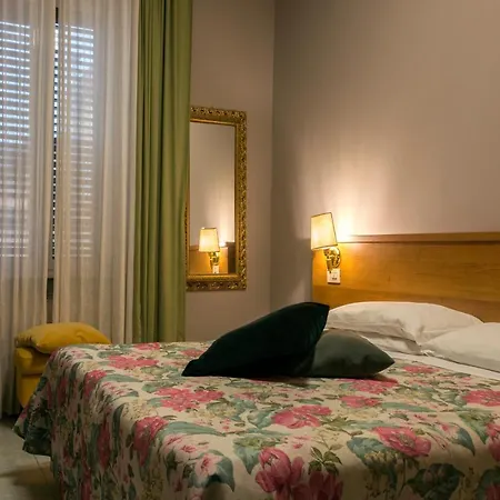 Hotel Hoteli 2*