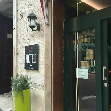 Hoteli Отель 2*