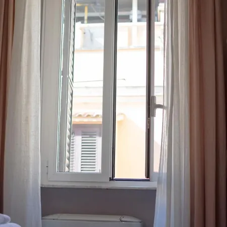 Hoteli Ξενοδοχείο 2*